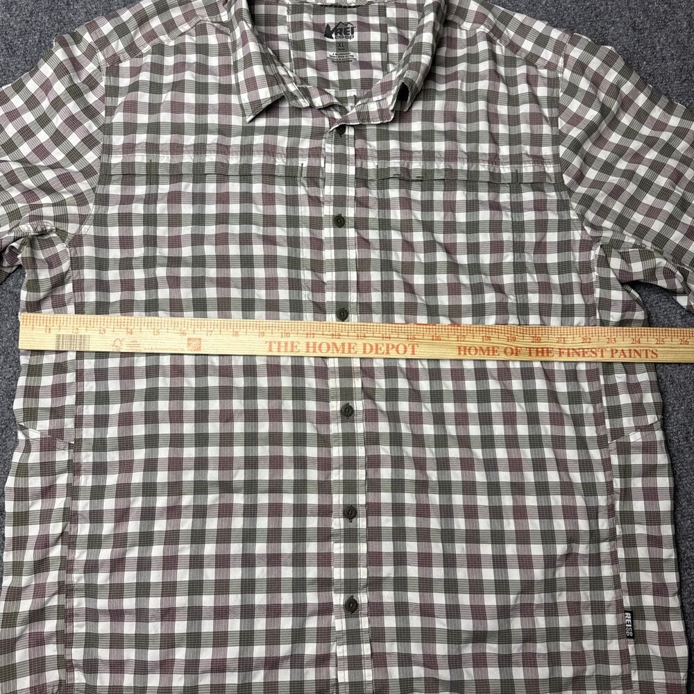 REI  Co Op Men’s XL Short Sleeve Shirt Fishing Outdoors Burgundy Gray Vented - Picture 7 of 7